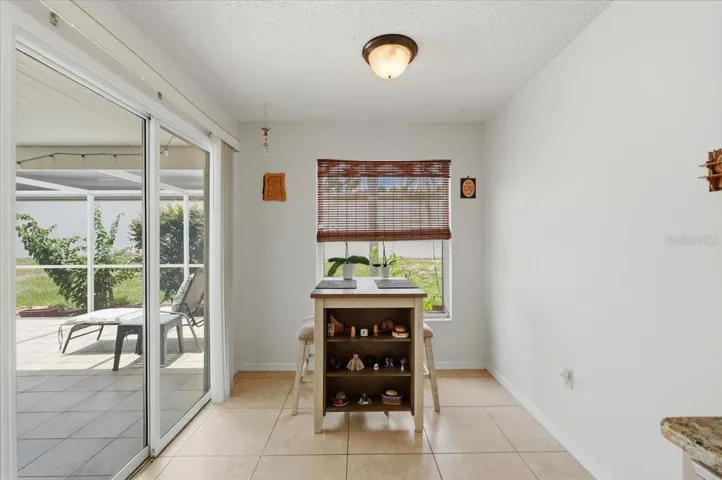 Breakfast Nook
