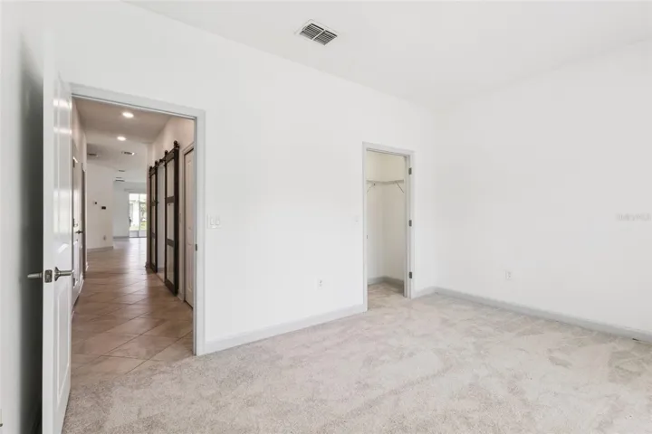 Guest bedroom