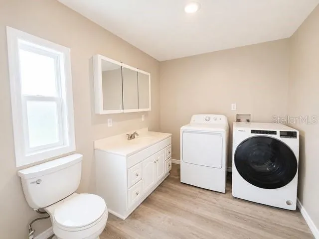 Half Bath/Laundry Room
