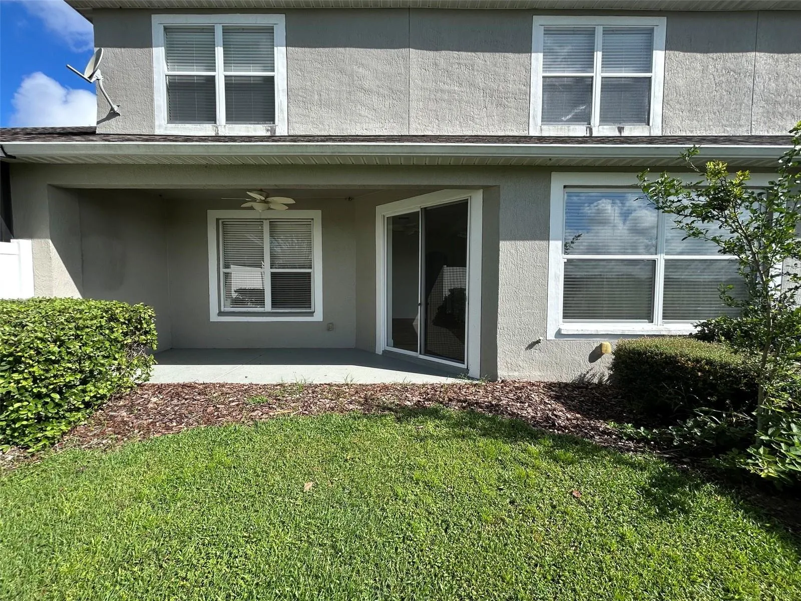 Rear covered patio/porch overlooking golf course