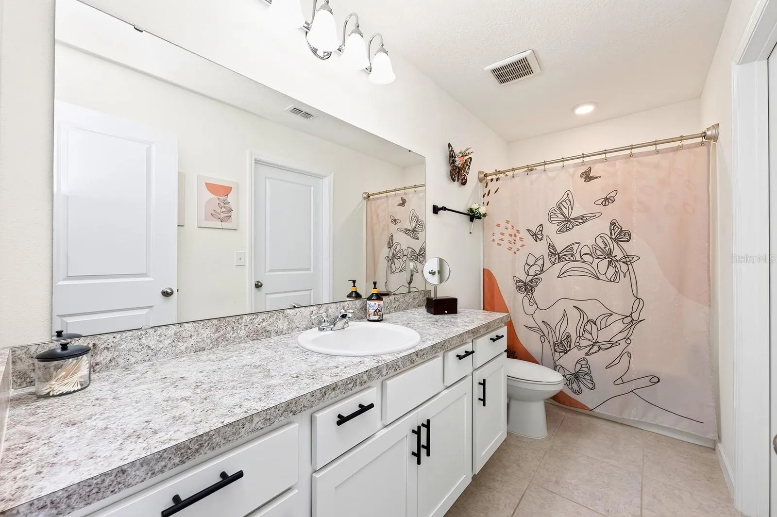 The Primary en suite Bath