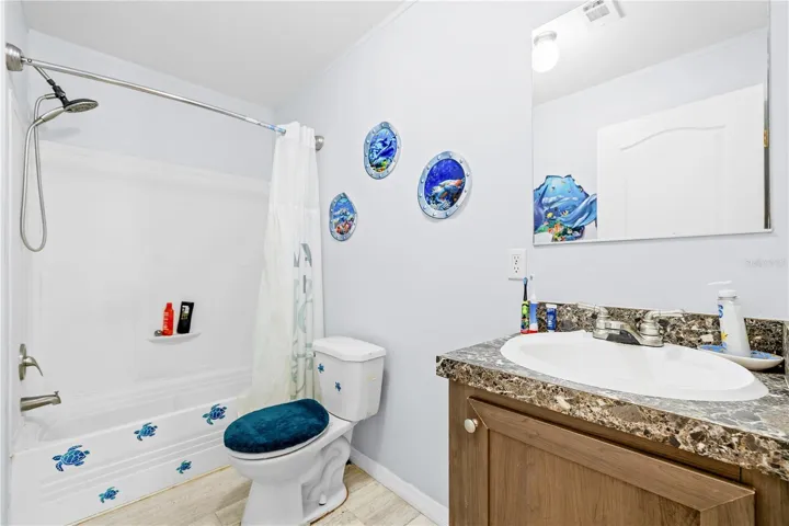 2nd bathroom