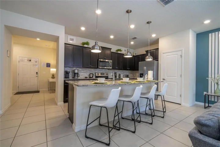 Full equipped Kitchen