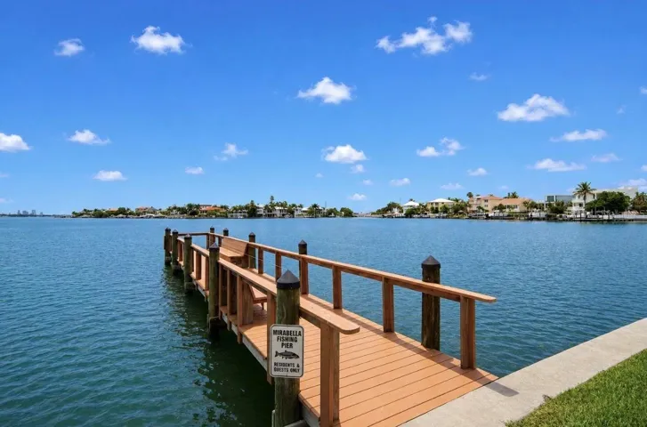 Day Dock