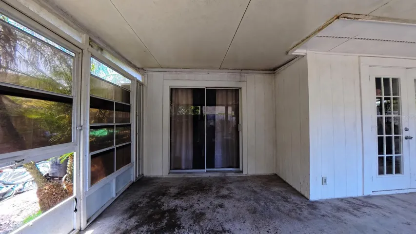 Rear exterior, additional angle