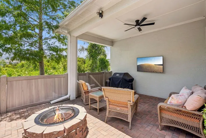 Rear Lanai