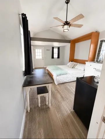 Tiny House with some additional furnishings.