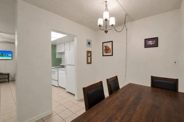 Clutter removed via AI