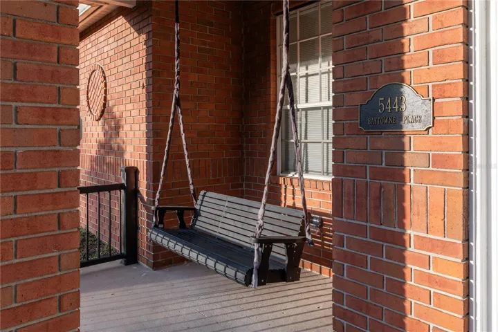 Swing included