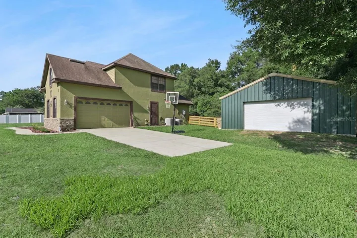 Side Entry Garage and Detached Garage