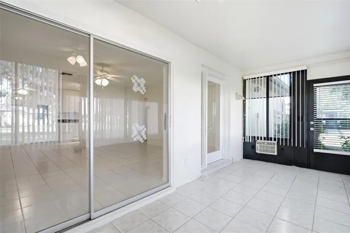 Freshly painted interior and light & bright spaces~
