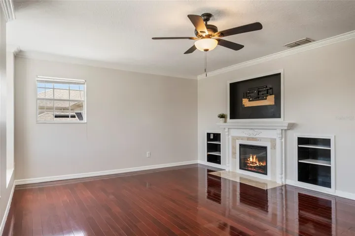 Loft 2nd Floor