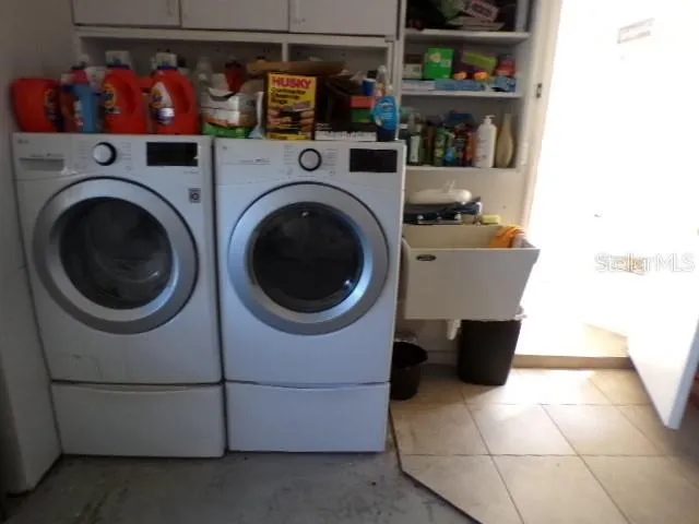 1170