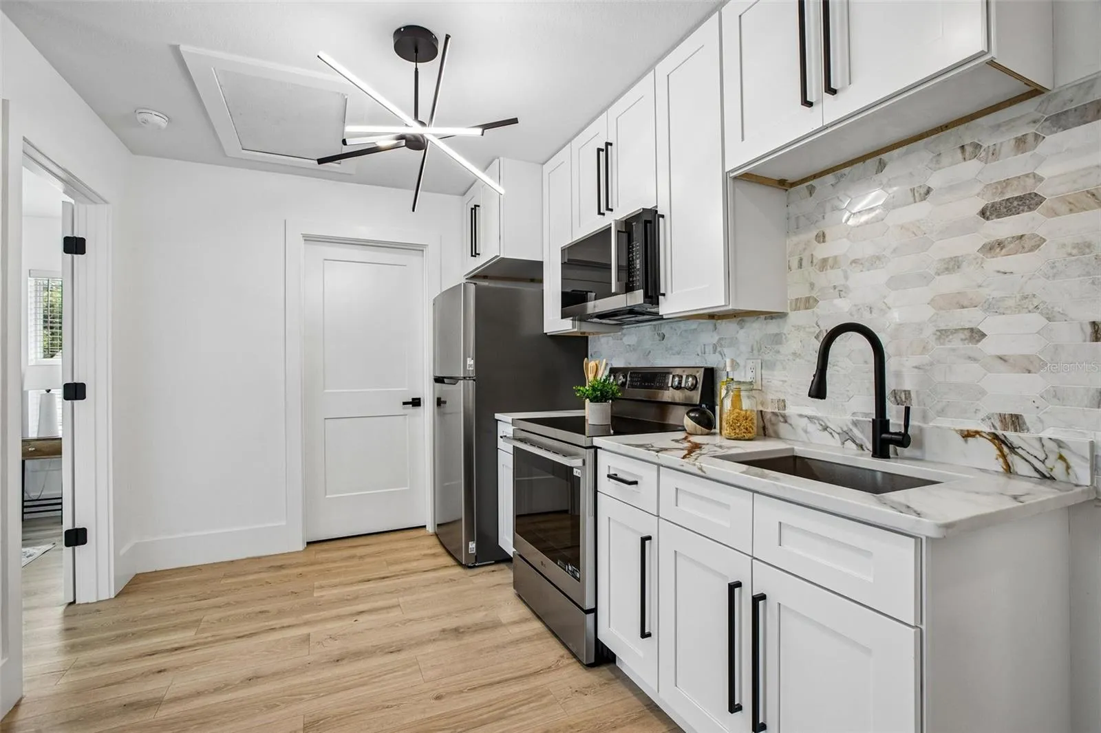 ADU full kitchen