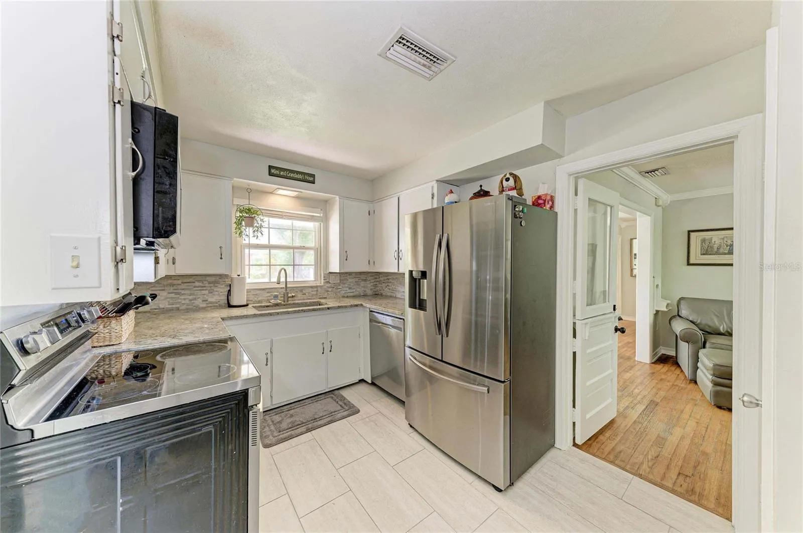 Kitchen - 01