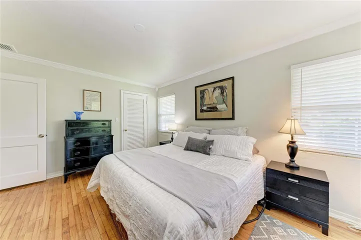 Bedroom 1 - 04