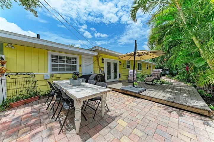 Patio 02