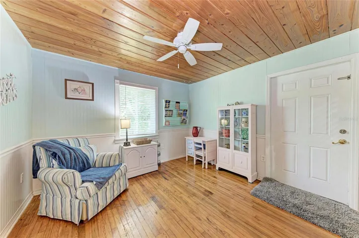 Bedroom 2 - 01