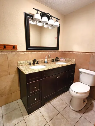 Upstairs Guest Vanity