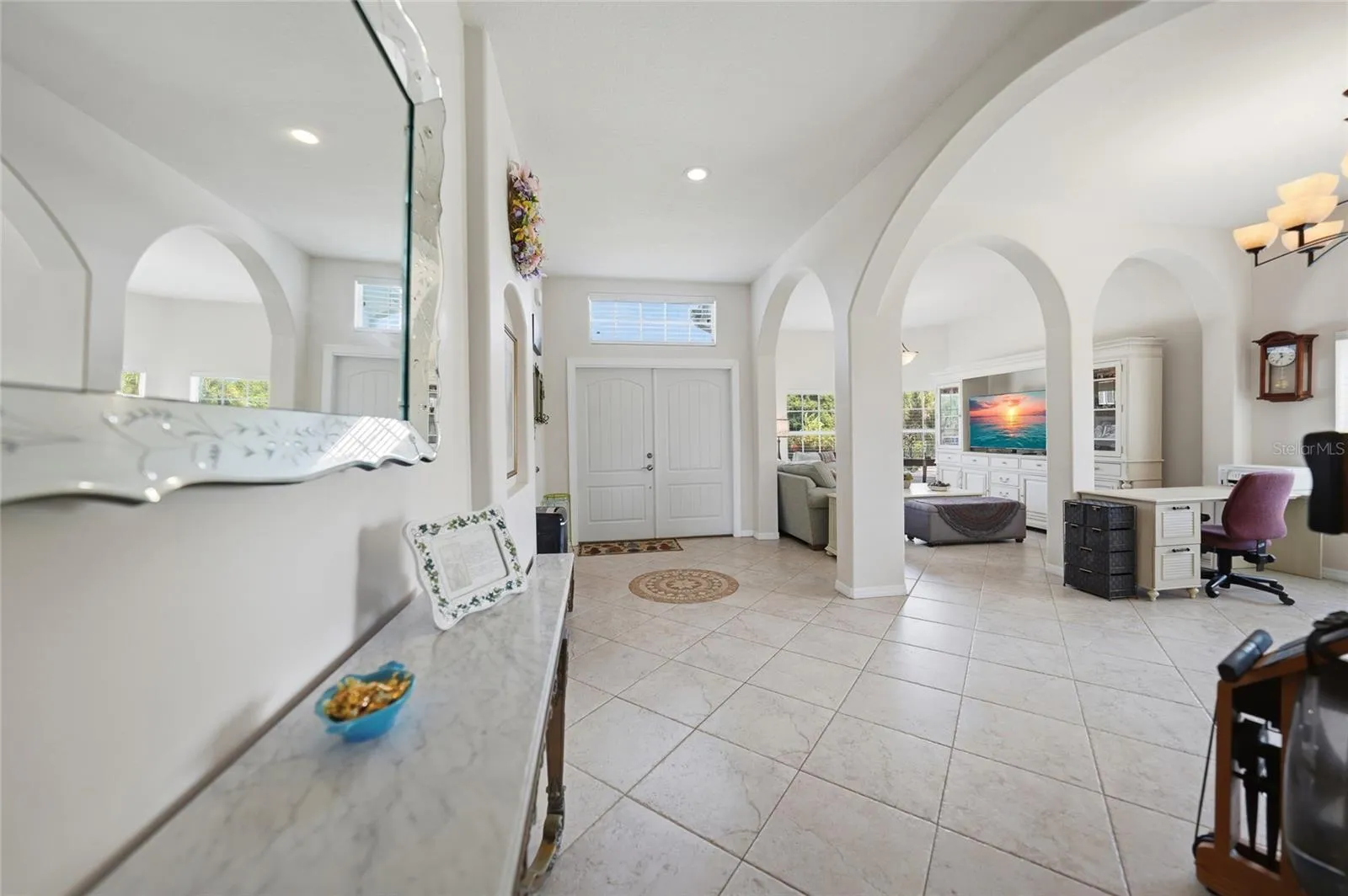 spacious foyer area