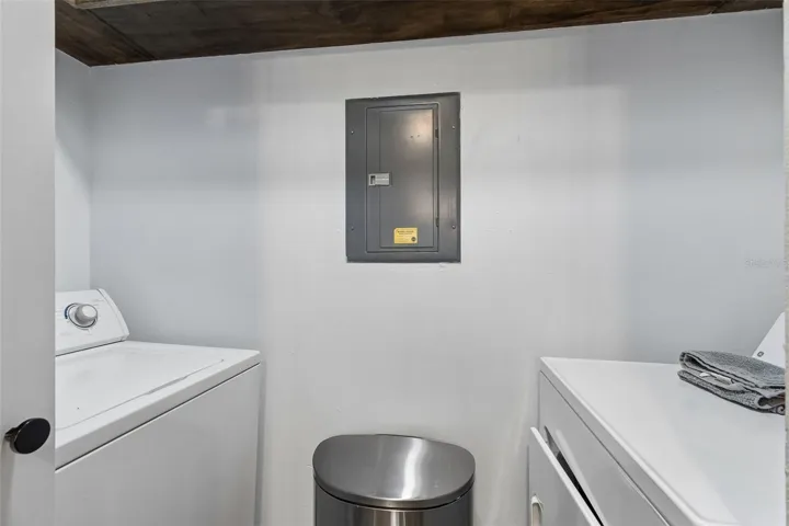 Laundry off Kitchen