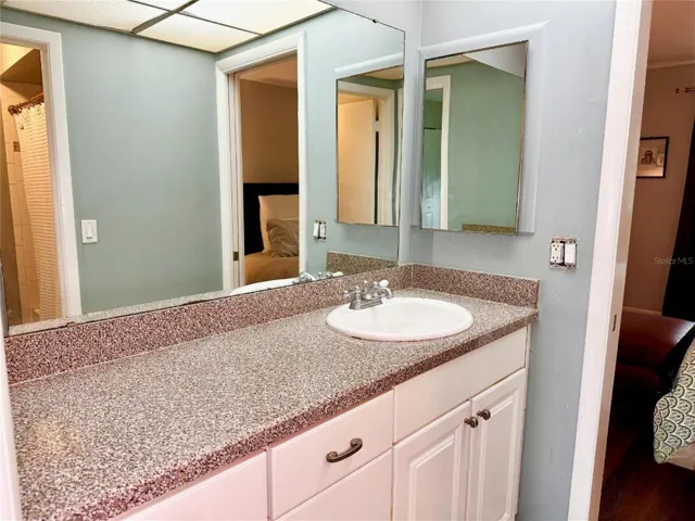 And a separate vanity space so there's room for everyone to get ready.