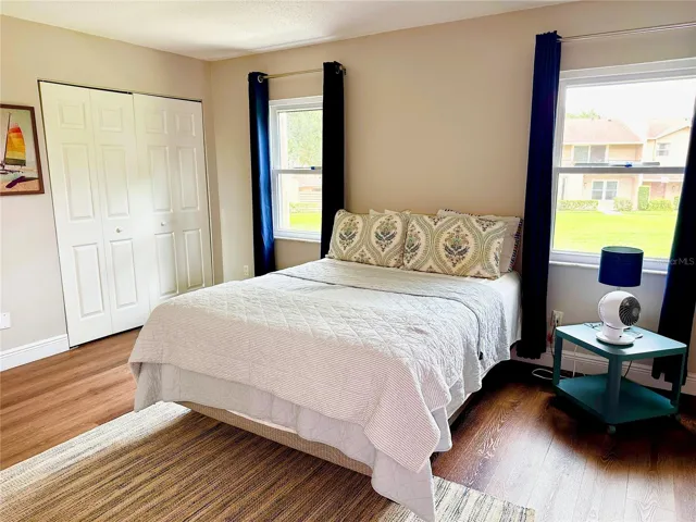 Large 2nd bedroom