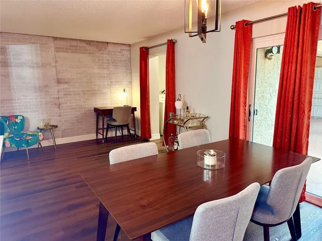 Sliding glass doors open to your courtyard.