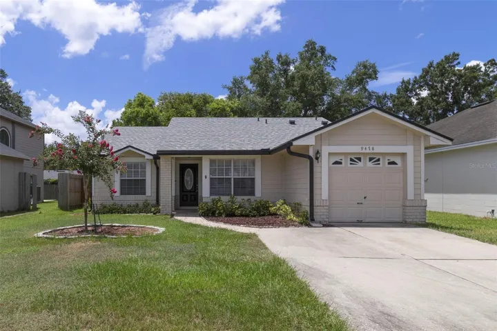The NEW ROOF (2024) makes this home ready for its next owner, delivering 3-bedrooms and 2-baths on one level and plenty of charm in the desirable Sutton Ridge community of East Orlando!
