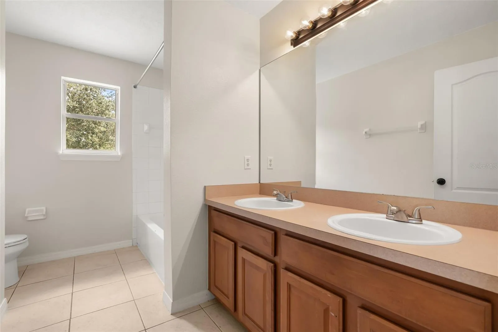 Upstairs Bathroom