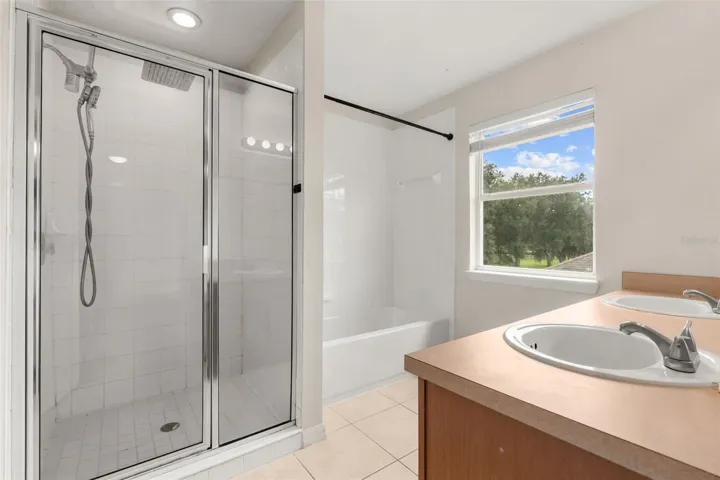 Upstairs Primary Bathroom
