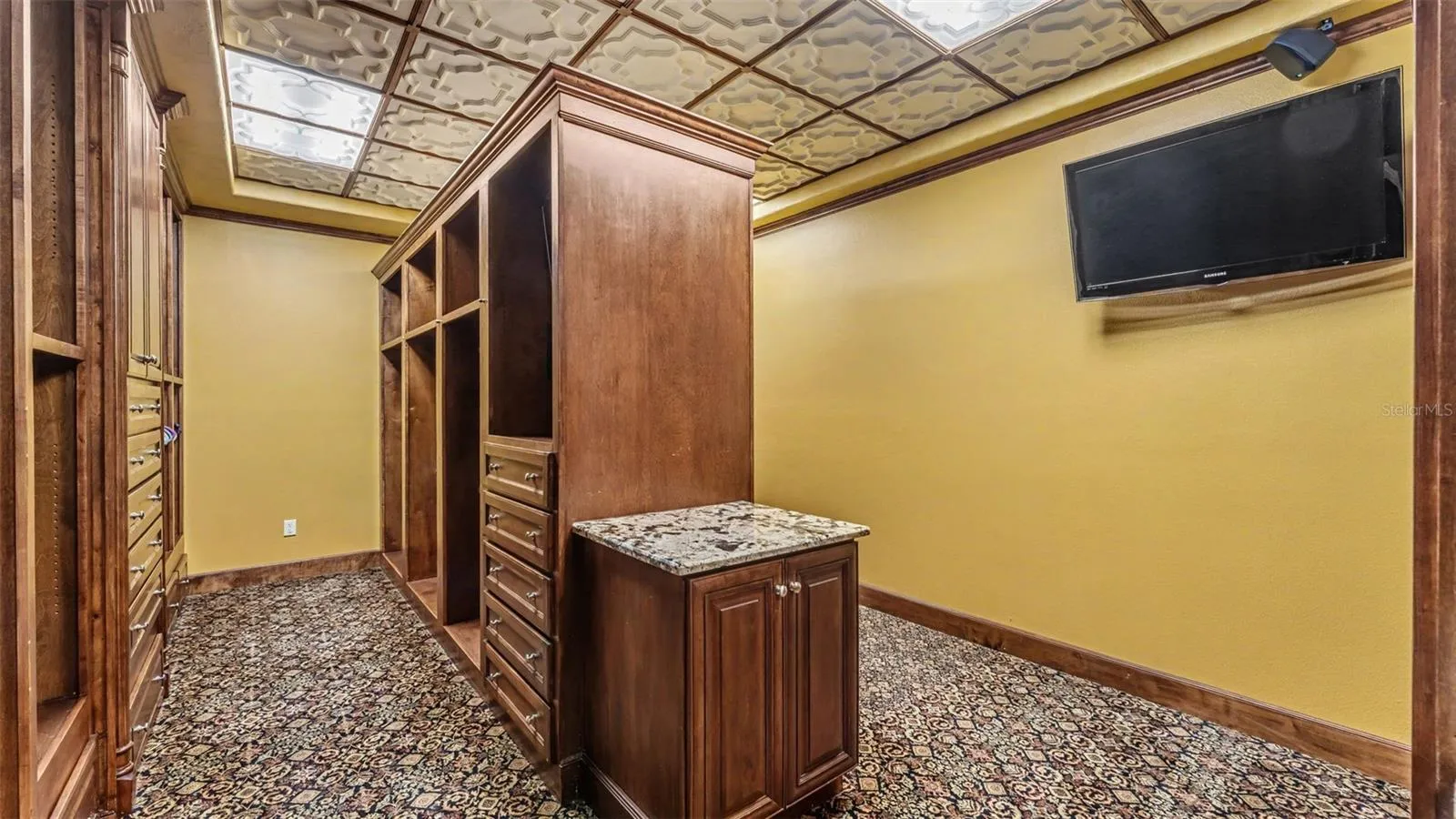 Safe Room/ Dressing room in Primary suite