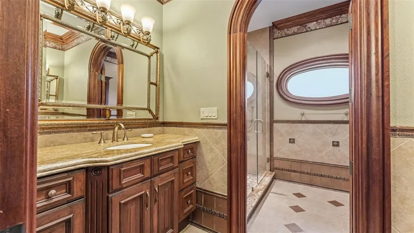 Guest Bathroom #3 Double sink Vanities