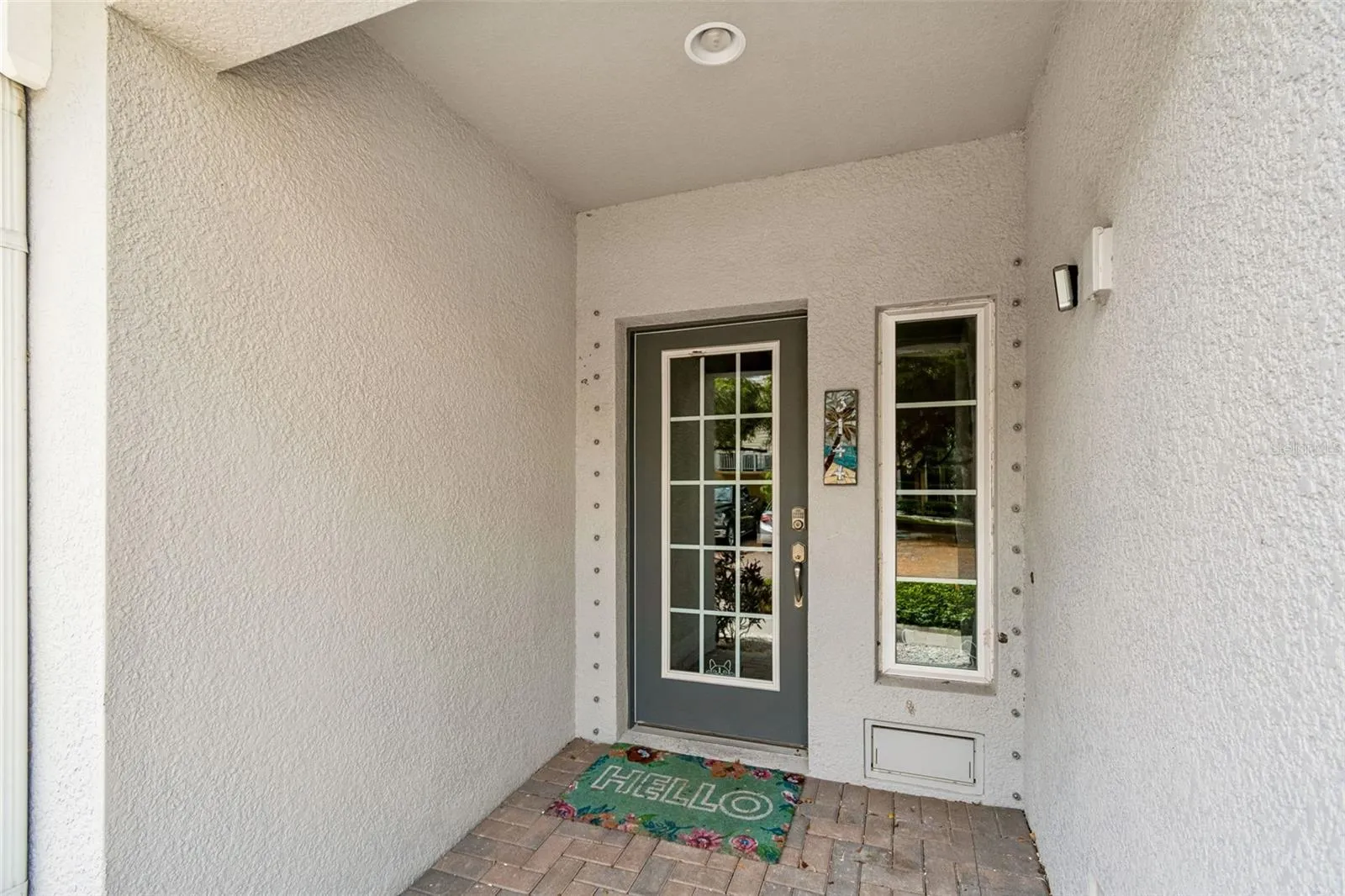 Front entryway