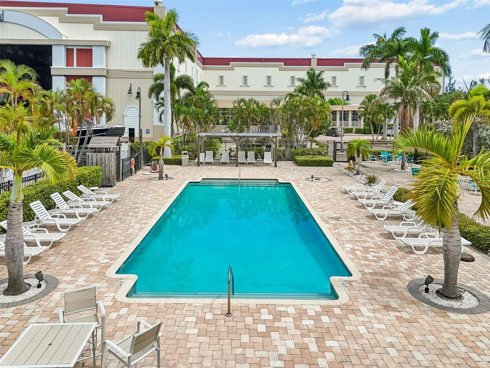 Loggerhead Marina Pool