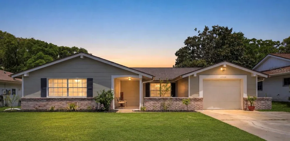 12408 Stagecoach Ln.