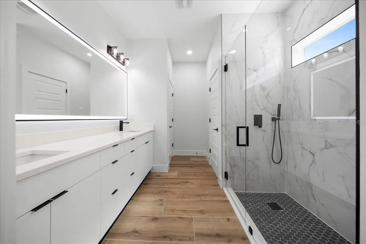 Ensuite Bath