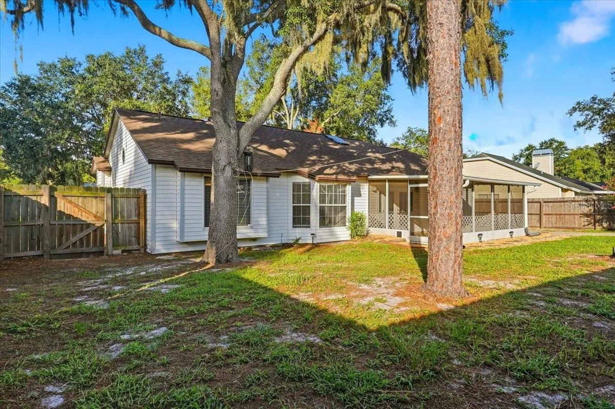 4110 Longfellow Dr, Plant City, Florida 33566 — photo 7