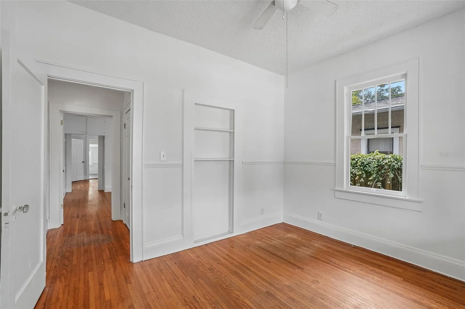 Second Bedroom - Main View
