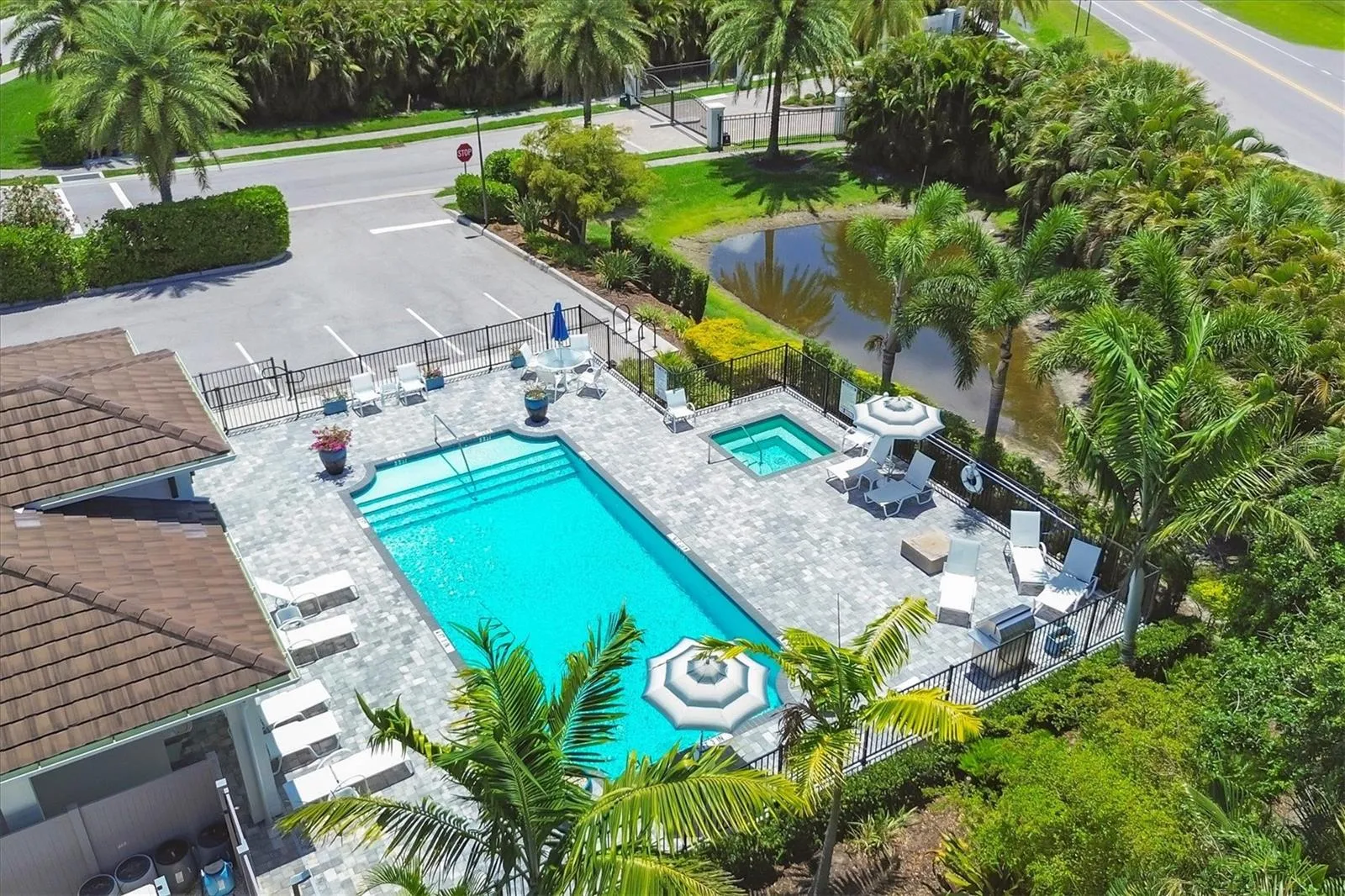 Community Pool, Hot Tub, Clubhouse