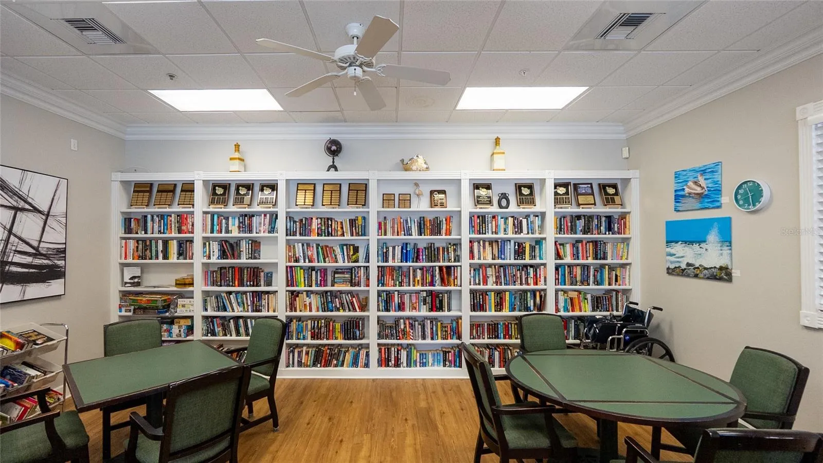 reading/card room