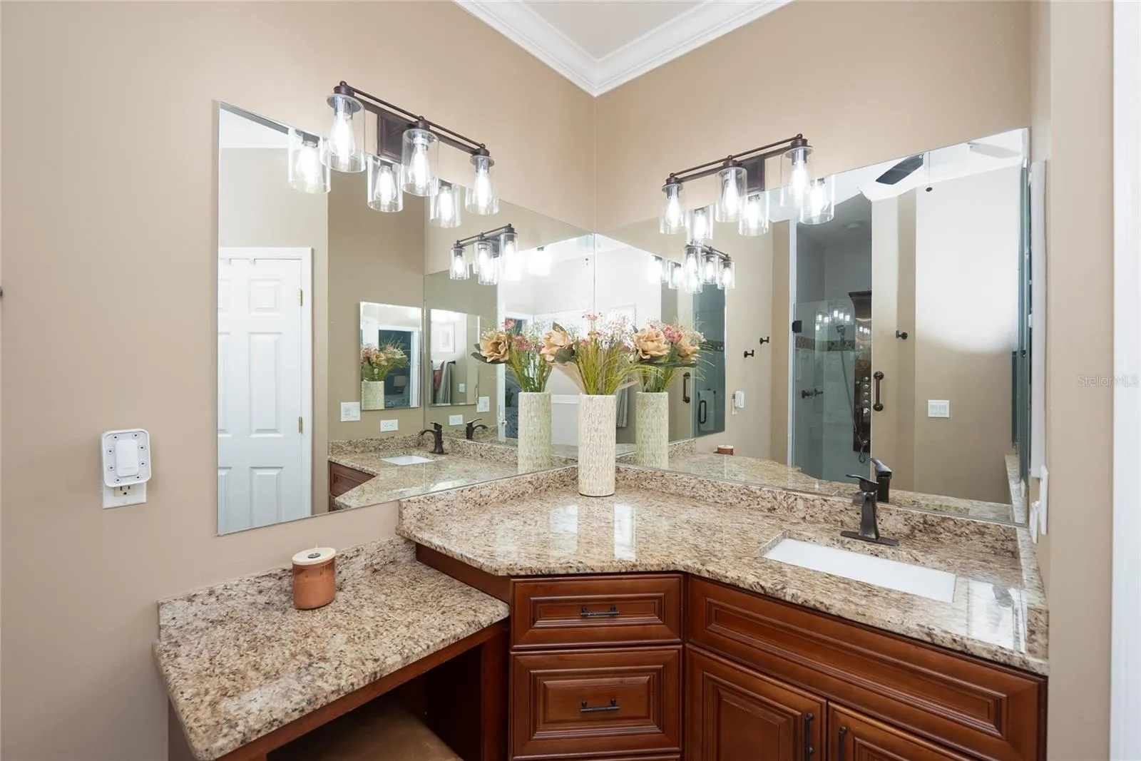 primary ensuite