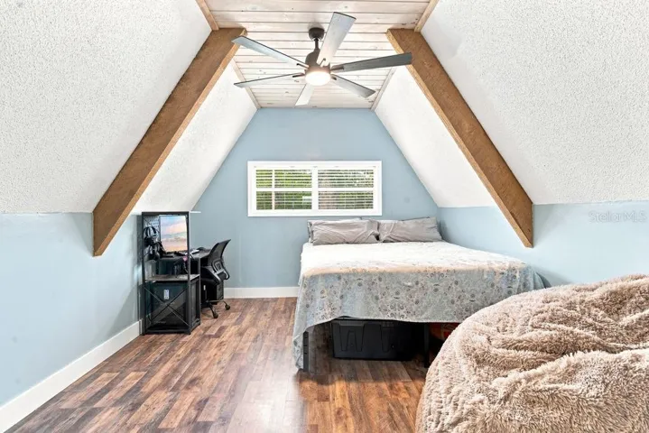Bedroom 4 w/ensuite full bath