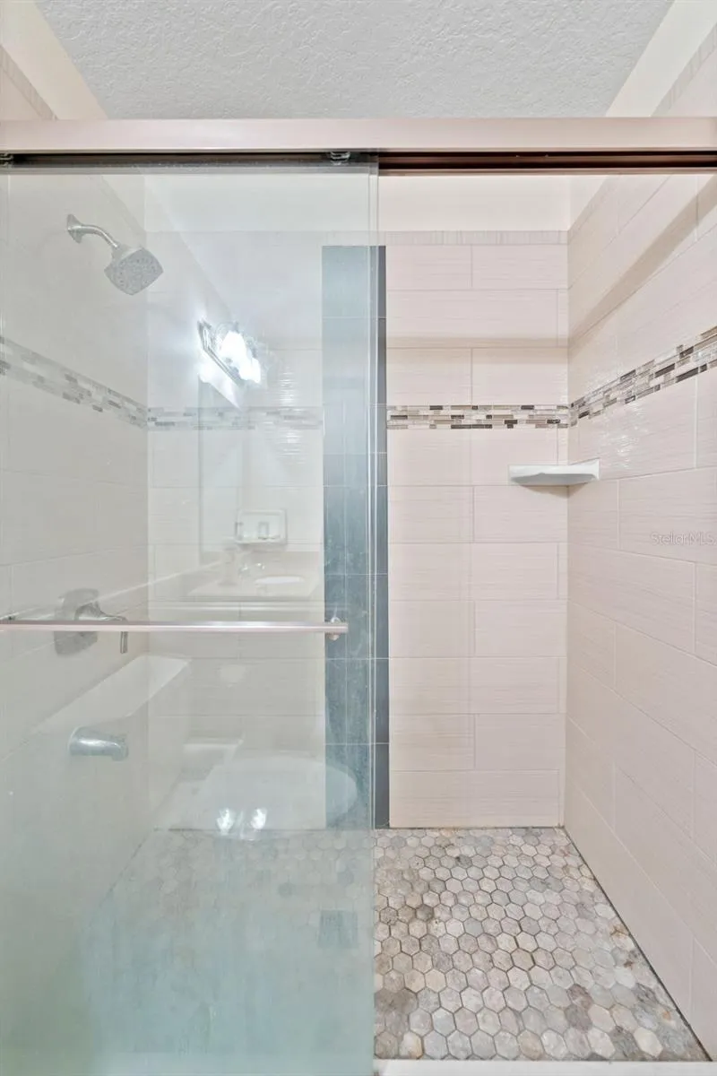 2nd Full Bath Shower