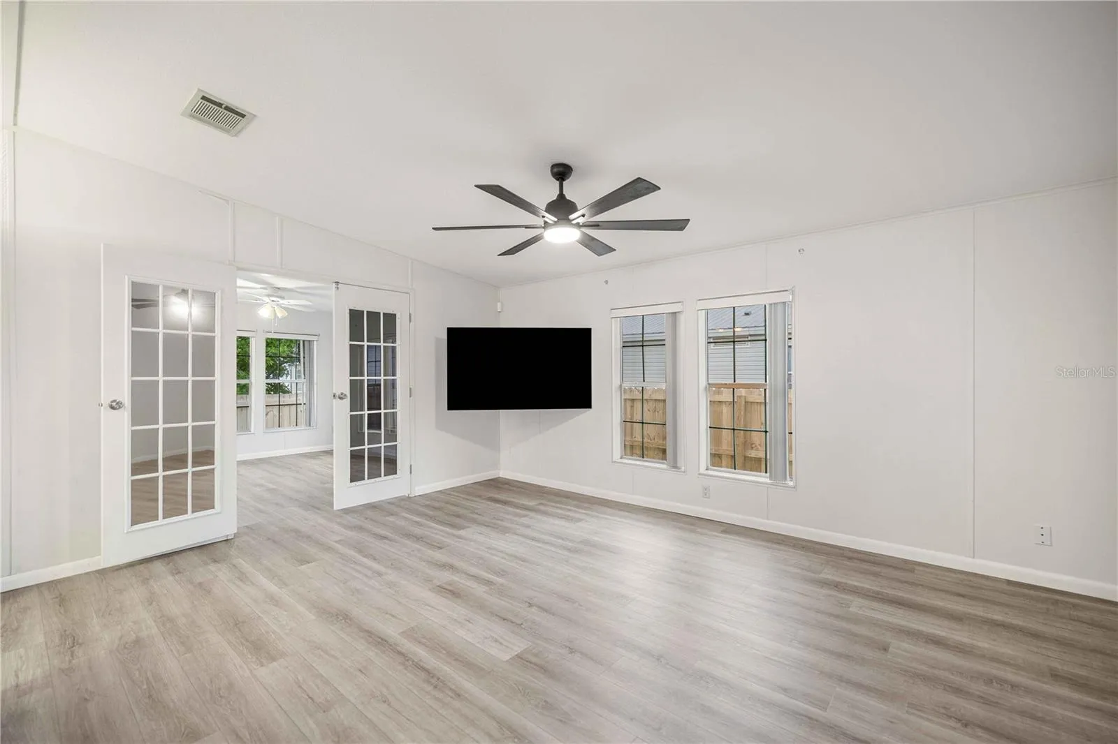 Large Living Room