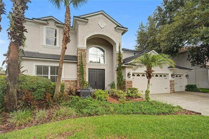 GREAT Family Estate in STONEGATE!