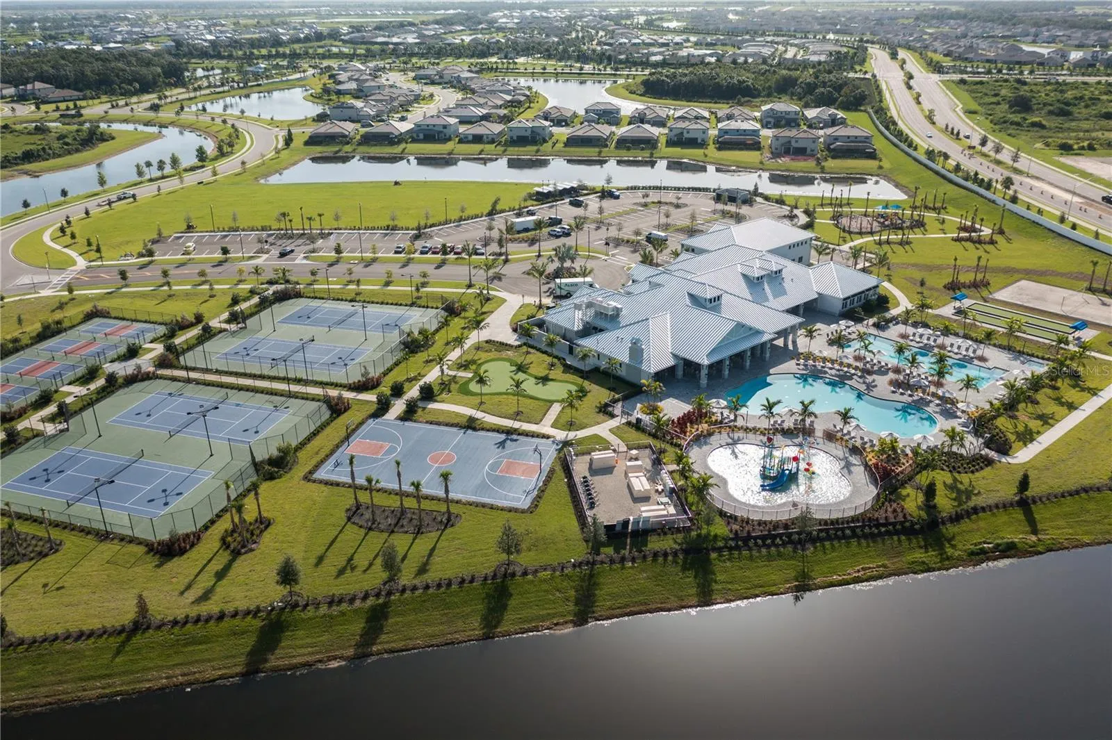 Amenity Center