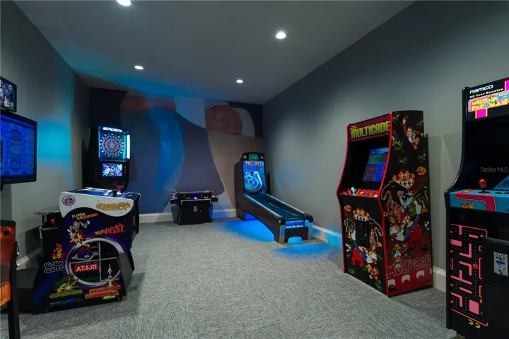 Free to Play Game Room