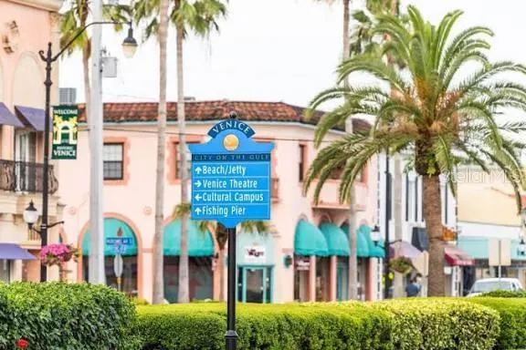Venice Ave