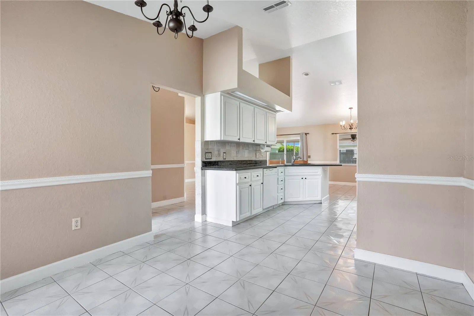667 Jessanda Cir, Lakeland, Florida 33813 — photo 8